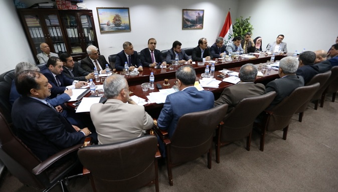 لجنة النفط والطاقة تستضيف وزير الكهرباء والكادر المتقدم في الوزارة