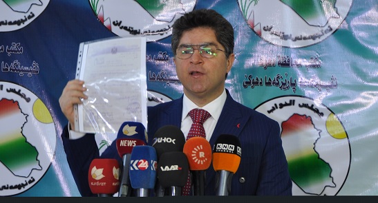 النائب فارس البريفكاني يحضر مؤتمرا صحفيا في دهوك