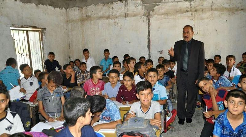 النائب سالم المسلماوي يزور عددا من المدارس في محافظة بابل
