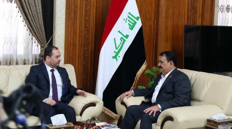 النائب جمال المحمداوي يلتقي وزير الدفاع ببغداد