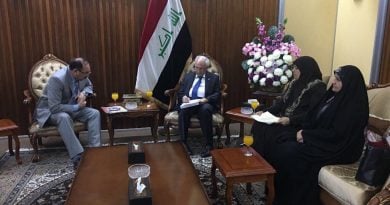 النائبة ايمان رشيد تزور وزير التعليم العالي ببغداد