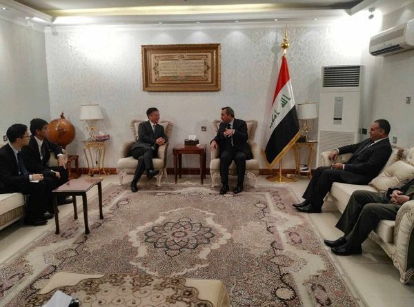 النائب رزاق الحيدري يلتقي بالسفير الصيني في بغداد
