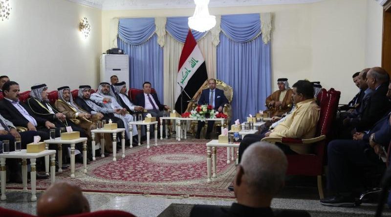 رئيس مجلس النواب يُستقبل وفدا ضم عددا من الضباط المتقاعدين والوجهاء وعدد من الكفاءات المجتمعية من مناطق مختلفة في بغداد